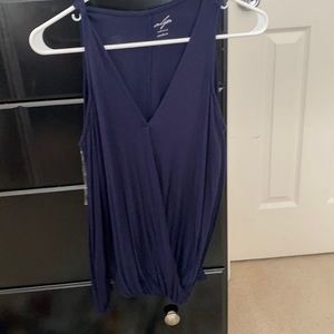 NWOT Cold shoulder top